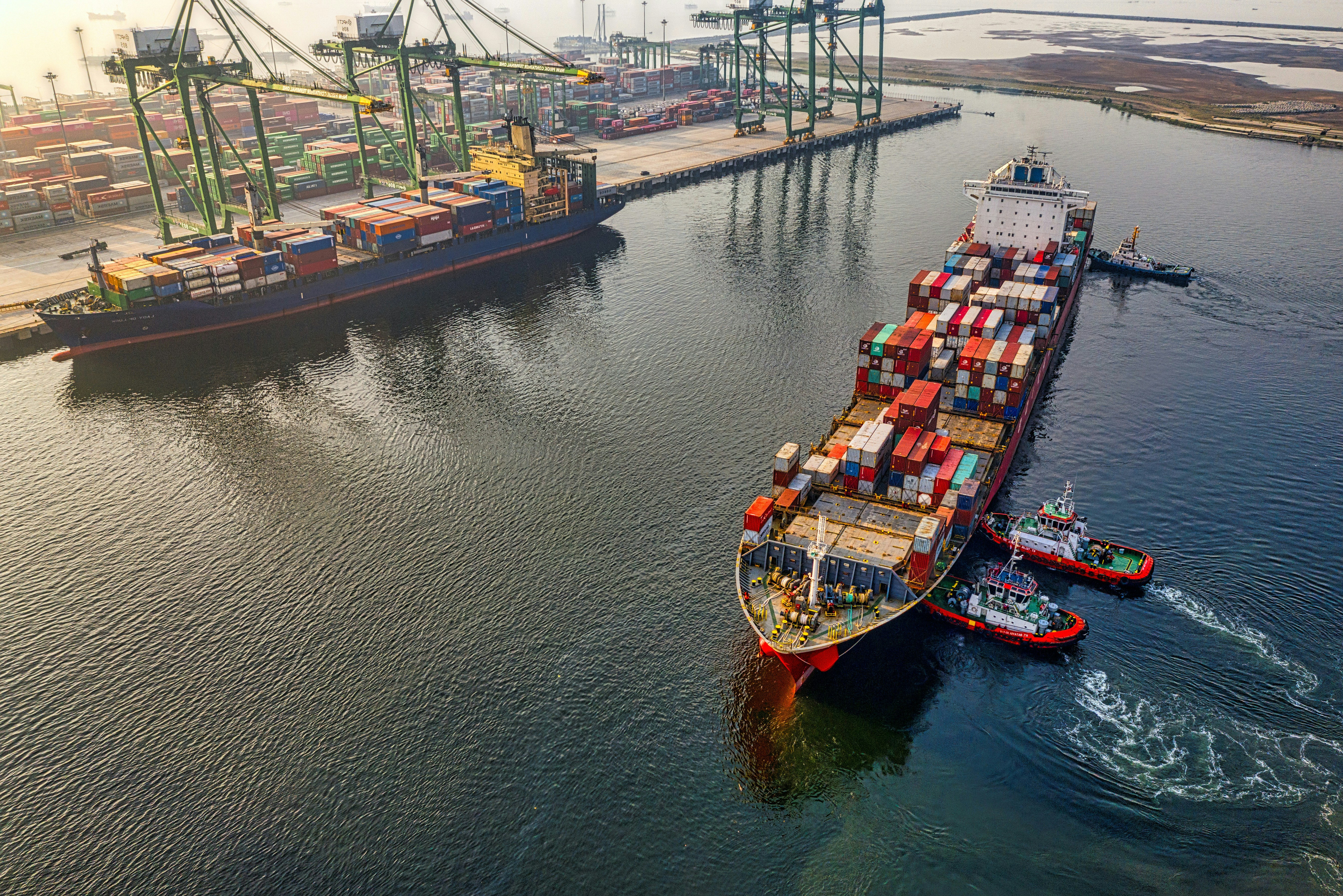 Logistics & Supply Chain